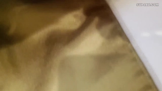 大屌男疯狂后入巨乳少妇的紧紧逼