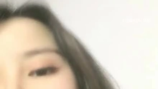 旗袍妹子露鲍鲍~洗手作羹汤完就要床上激战~